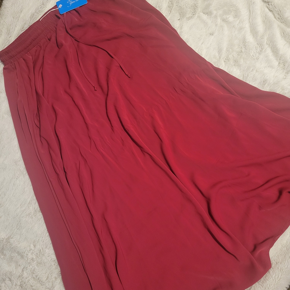 Elegant Red Women's Skirt